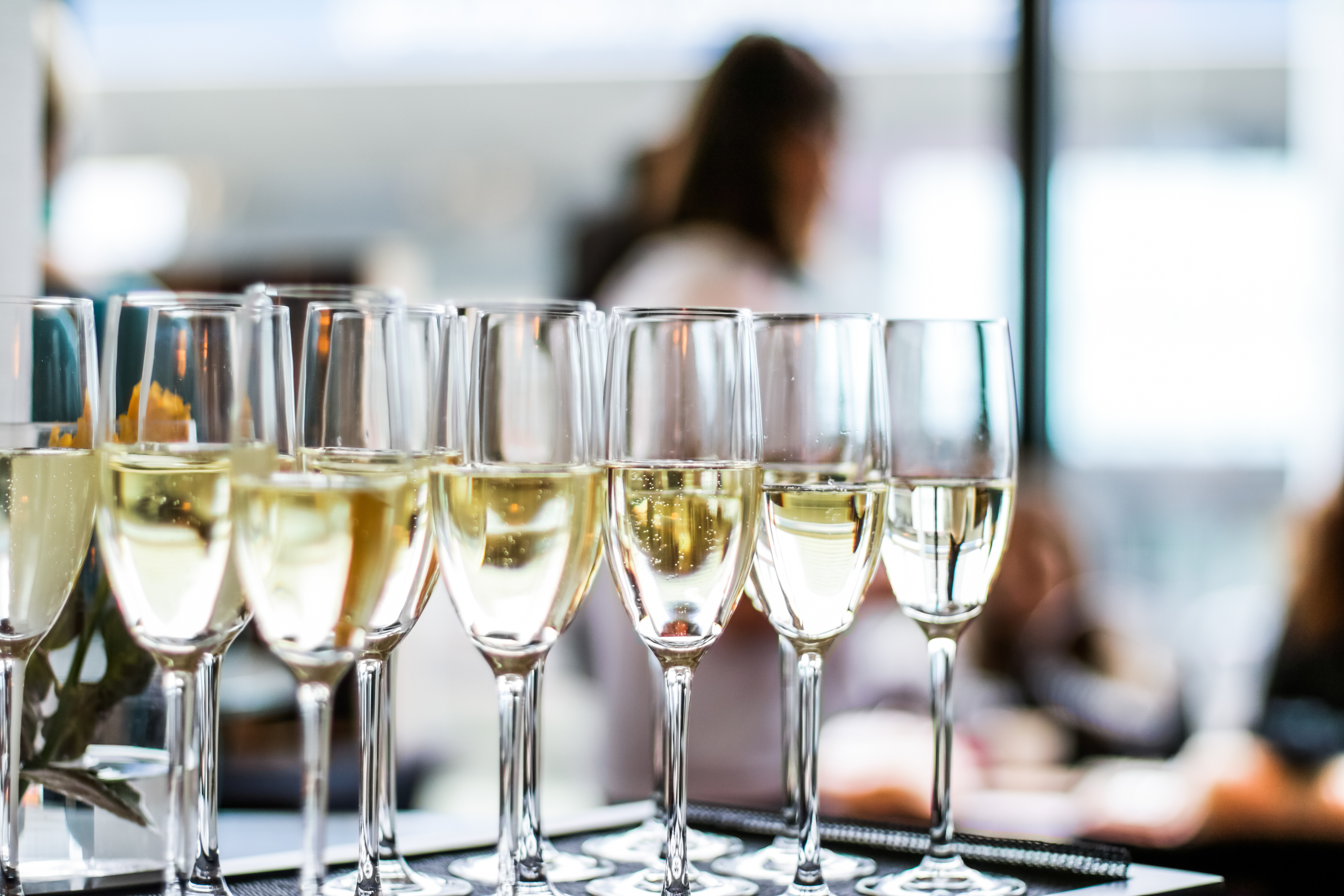 Complimentary drinks at a Gulf Coast Coin and Jewelry auction